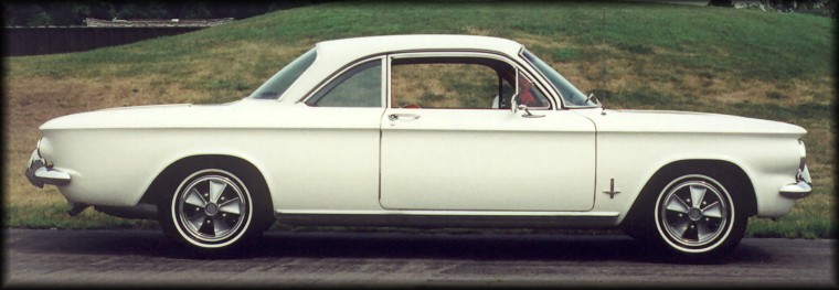 1962 Corvair Monza club coupe (side view)