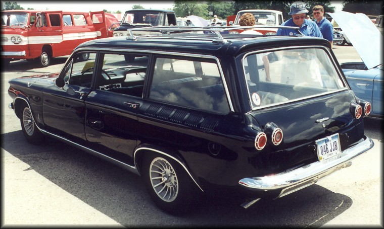 1962 Corvair Monza 900 station wagon