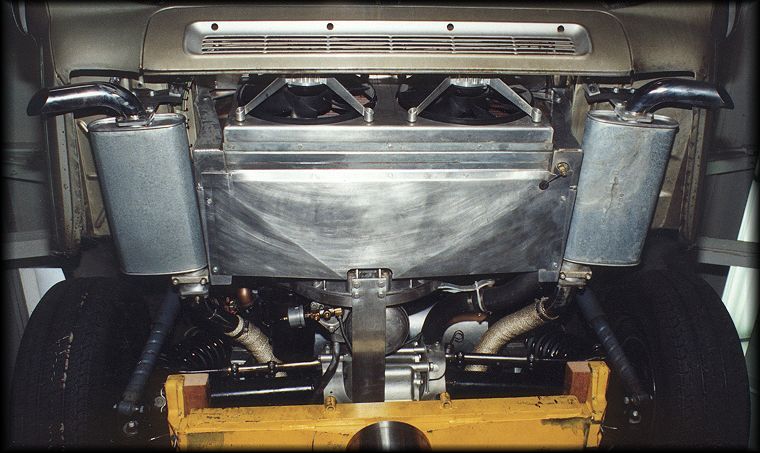 Eitel Jaguair (Rear underside view)