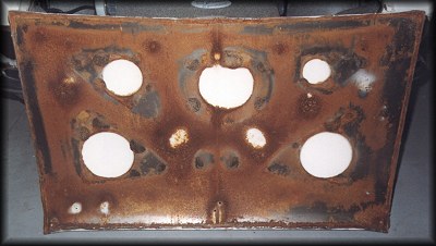 Surface rust on the deck lid skin's inner surface