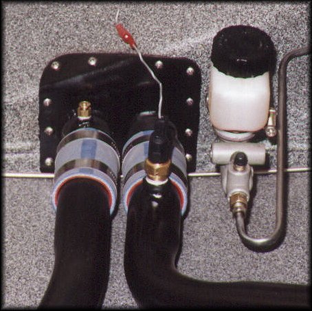 Air bleed and thermostatic switch detail