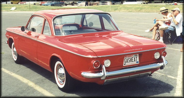 1960 Corvair 700 club coupe (rear 3/4 view)